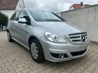 Gebraucht Mercedes B170 116 PS (85 kW) 2009 Silber Van / Kleinbus