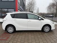 Gebraucht Toyota Verso Life 126 PS (92 kW) 2014 Weiß Van / Kleinbus