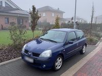 Gebraucht Renault Clio II 75 PS (55 kW) 2004 Blau Kleinwagen