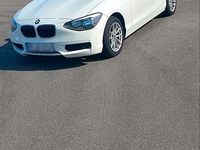 Gebraucht BMW 114 95 PS (69 kW) 2014 Weiß Kleinwagen