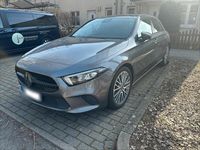 Gebraucht Mercedes A200 163 PS (119 kW) 2018 Grau Kleinwagen