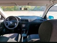 Gebraucht VW Golf IV 101 PS (74 kW) 1998 Silber Kleinwagen