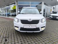 gebraucht Skoda Yeti Drive 4x4 2.0 TDI Allrad/Bi-Xenon/Kurvenlic