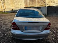 Gebraucht Mercedes C240 170 PS (125 kW) 2001 Grau Limousine