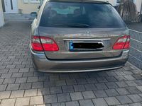 Gebraucht Mercedes E320 Avantgarde 224 PS (164 kW) 2007 Grau Limousine