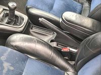 Second-hand VW Passat 130 CP (95 kW) 2000 Gri Berlinǎ