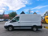 Gebraucht Ford Transit 105 PS (77 kW) 2018 Weiß Van / Kleinbus