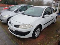 Gebraucht Renault Mégane II Authentique 98 PS (72 kW) 2007 Weiß Limousine