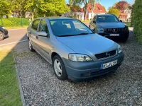 Gebraucht Opel Astra 101 PS (74 kW) 1998 Silber Limousine