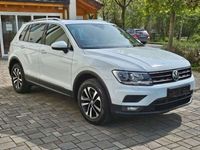 gebraucht VW Tiguan Comf 4Mo Pano Virtual AHK Navi ACC Top