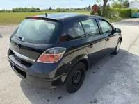 Gebraucht Opel Astra Selection 90 PS (66 kW) 2009 Schwarz Limousine