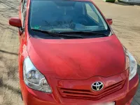 Gebraucht Toyota Verso 126 PS (92 kW) 2009 Rot Van / Kleinbus
