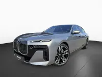 Gebraucht BMW 740 Comfort Edition 299 PS (219 kW) 2025 Andere Limousine