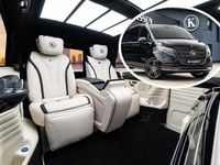 Neu Mercedes V300 Luxury 237 PS (174 kW) 2025 Schwarz Van / Kleinbus