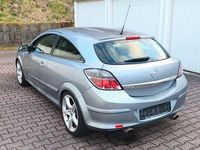 Gebraucht Opel Astra GTC Sport 170 PS (125 kW) 2005 Silber Coupé