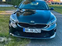 Używany Kia Ceed 136 KM (100 kW) 2019 Czarny Hatchback