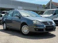 Gebraucht VW Golf V 140 PS (102 kW) 2009 Platinum grey metallic Kombi