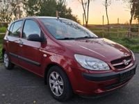 Second-hand Hyundai Getz 97 CP (71 kW) 2009 Roșu Hatchback