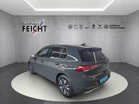 Gebraucht VW Golf VIII Move 110 PS (80 kW) 2024 Uranograu Limousine