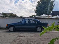 Gebraucht Mercedes 190 118 PS (86 kW) 1988 Blau Limousine