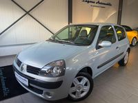 Gebraucht Renault Clio II 75 PS (55 kW) 2004 Silber Limousine