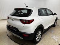 Gebraucht Kia Stonic 100 PS (73 kW) 2018 (ud) schneeweiss SUV