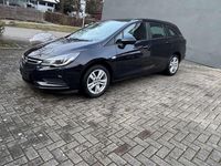 Gebraucht Opel Astra Business 110 PS (80 kW) 2019 Blau Kombi