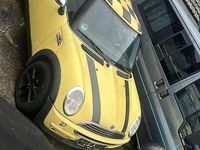 Gebraucht Mini ONE 90 PS (66 kW) 2002 Gelb Kleinwagen