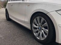 Gebraucht BMW 118 Coupé 143 PS (105 kW) 2007 Weiß Coupé