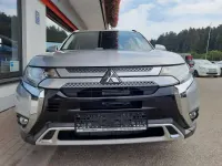 Gebraucht Mitsubishi Outlander Active 150 PS (110 kW) 2018 Silber SUV