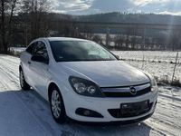 Gebraucht Opel Astra Selection 90 PS (66 kW) 2009 Weiß Kleinwagen