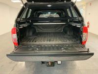 Gebraucht Nissan Navara Tekna 163 PS (119 kW) 2018 Midnight dark Pickup
