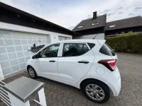 Gebraucht Hyundai i10 Classic 67 PS (49 kW) 2019 Weiß Kleinwagen