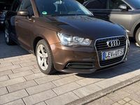 Gebraucht Audi A1 Sportback Attraction 122 PS (89 kW) 2013 Schwarz Kleinwagen
