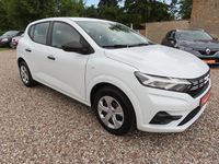 Gebraucht Dacia Sandero Essentiel 67 PS (49 kW) 2024 Weiß Kleinwagen