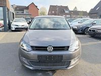 Usado VW Polo Team 86 HP (63 kW) 2010 Cinzento Citadino