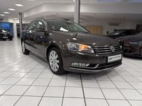 Gebraucht VW Passat Highline 160 PS (117 kW) 2013 Braun Limousine