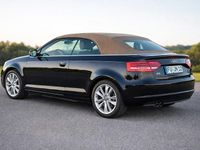 Gebraucht Audi A3 Cabriolet Ambition 160 PS (117 kW) 2012 Schwarz Cabrio
