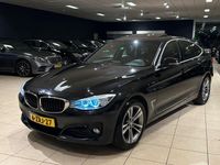 Gebraucht BMW 318 Gran Turismo Sport Line 143 PS (105 kW) 2015 Schwarz Limousine