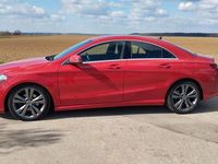Gebraucht Mercedes CLA180 Urban 122 PS (89 kW) 2017 Rot Limousine