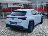 Gebraucht Lexus UX 250h 184 PS (135 kW) 2022 Sonic white SUV