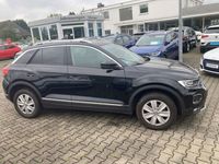 Gebraucht VW T-Roc Style 150 PS (110 kW) 2020 Deep black perleffekt (metallic) SUV