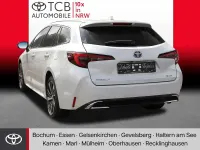 Neu Toyota Corolla 178 PS (130 kW) 2025 Weiß Kombi