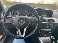 Gebraucht Mercedes C180 156 PS (114 kW) 2013 Schwarz Kombi