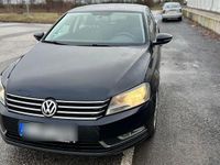 Gebraucht VW Passat 122 PS (89 kW) 2012 Schwarz Limousine