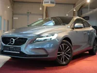 Gebraucht Volvo V40 Momentum 150 PS (110 kW) 2016 Grau Limousine
