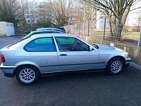 Gebraucht BMW 316 102 PS (75 kW) 1997 Grau Limousine