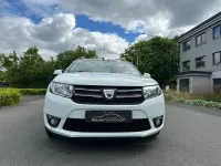 Gebraucht Dacia Logan MCV Lauréate 90 PS (66 kW) 2015 Weiß Kombi