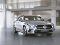Gebraucht Mercedes A200 163 PS (119 kW) 2023 Silber metallic