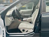 Gebraucht Mercedes C180 129 PS (94 kW) 2001 Blau Limousine